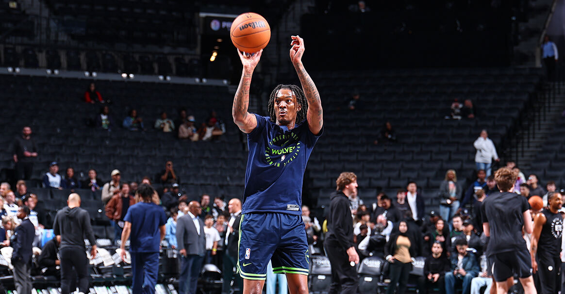 康奈利一直, 海兰展现出